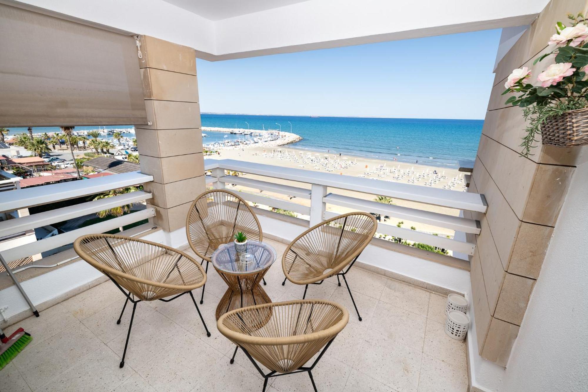 Lazuli Beachfront Sea View Ap144 Larnaca Dış mekan fotoğraf