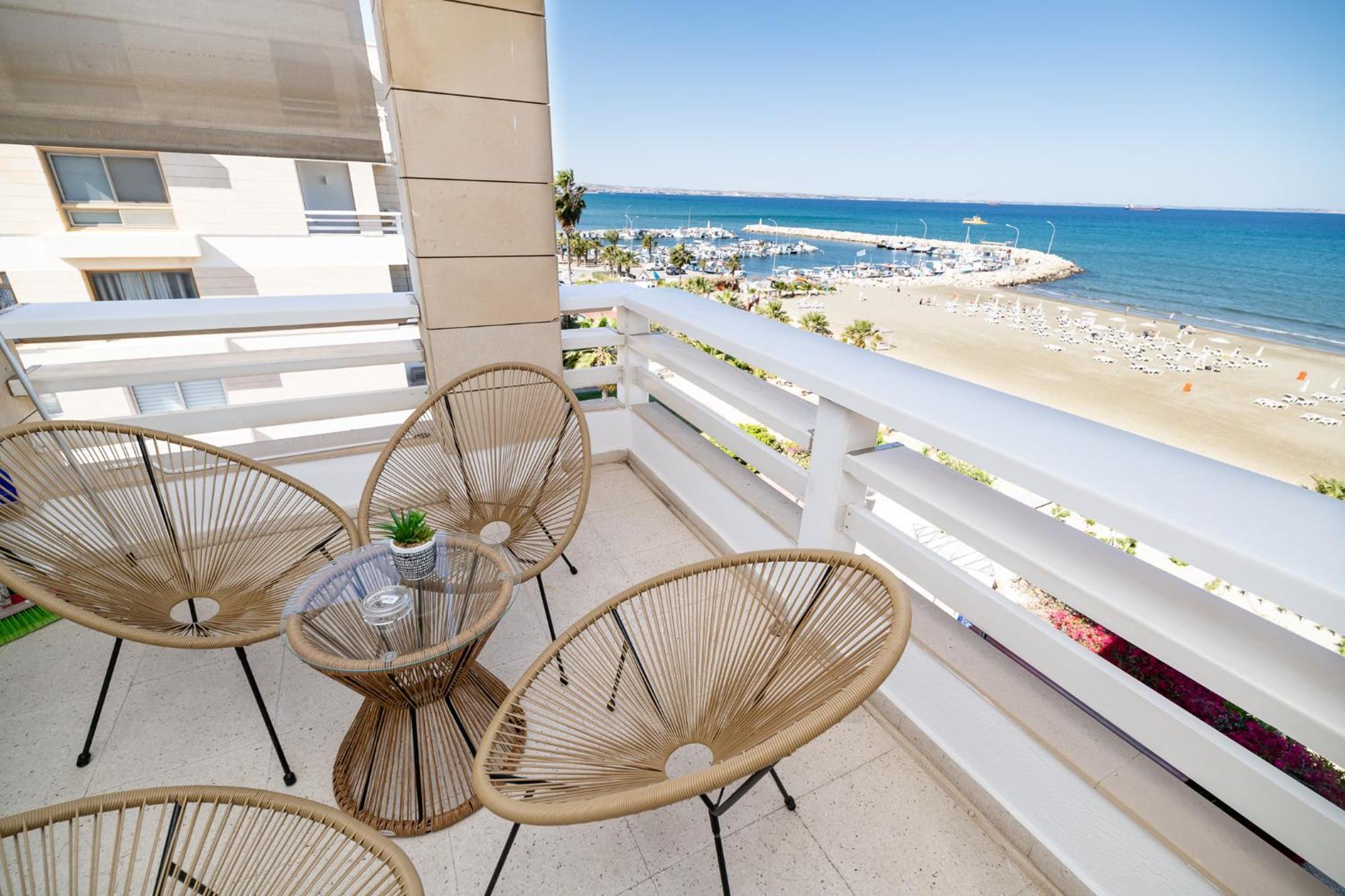 Lazuli Beachfront Sea View Ap144 Larnaca Dış mekan fotoğraf