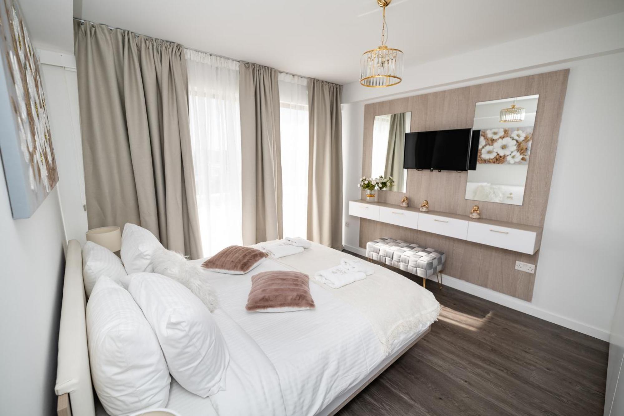 Lazuli Beachfront Sea View Ap144 Larnaca Dış mekan fotoğraf